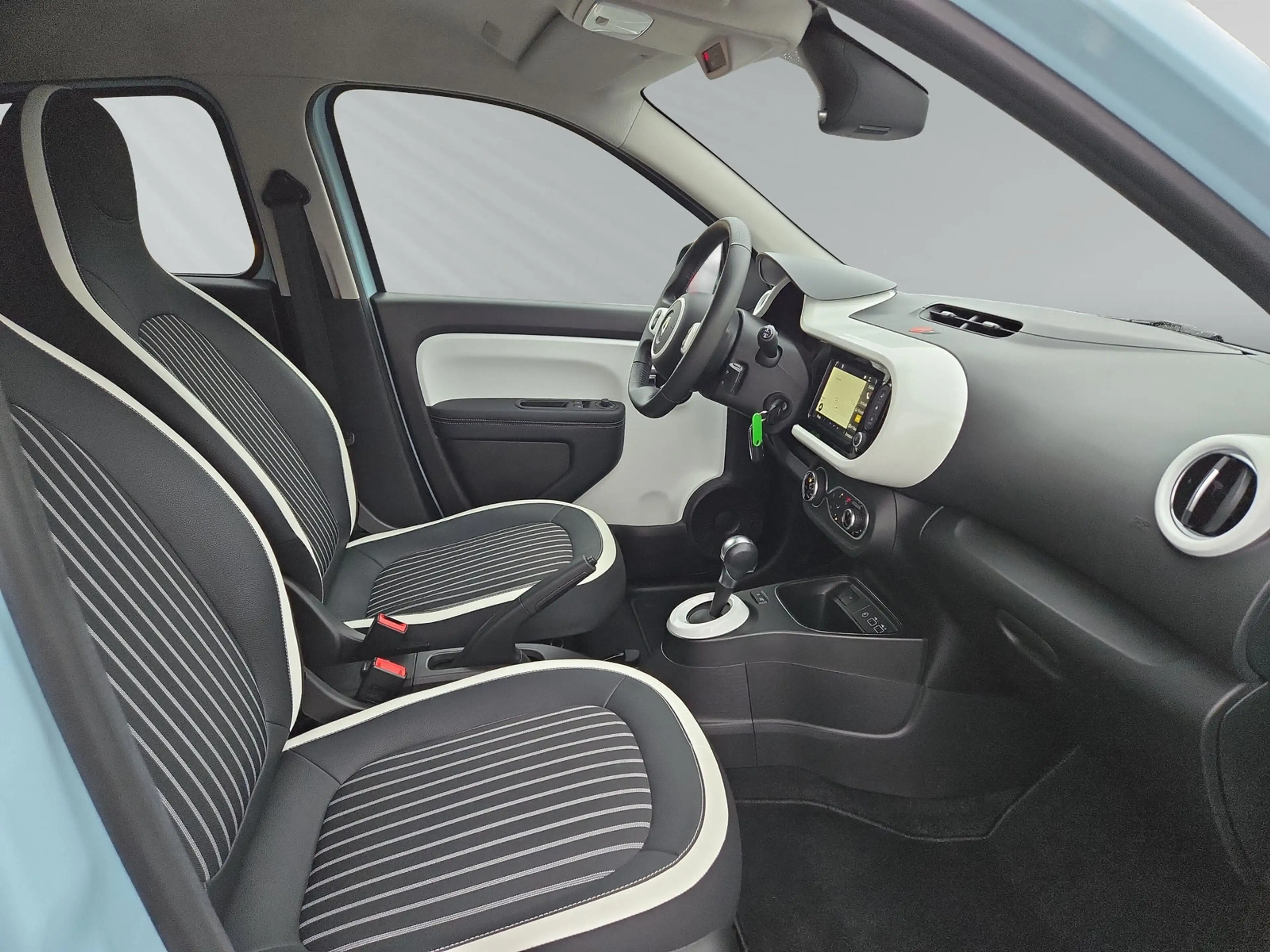 Renault Twingo Techno Electric — photo 10