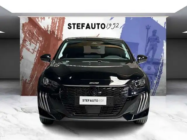 Peugeot 208 view 4