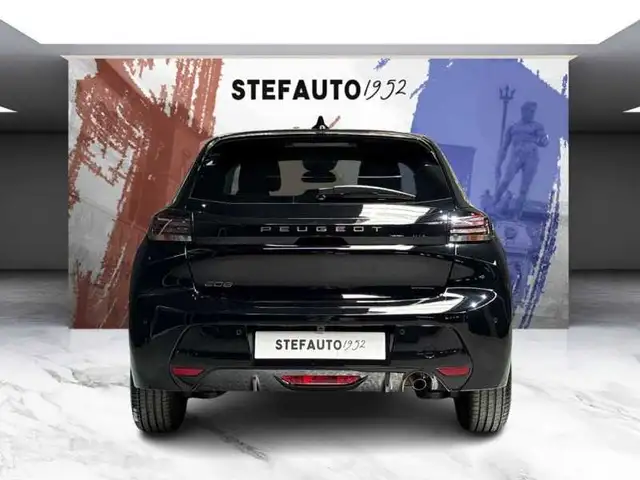 Peugeot 208 view 6