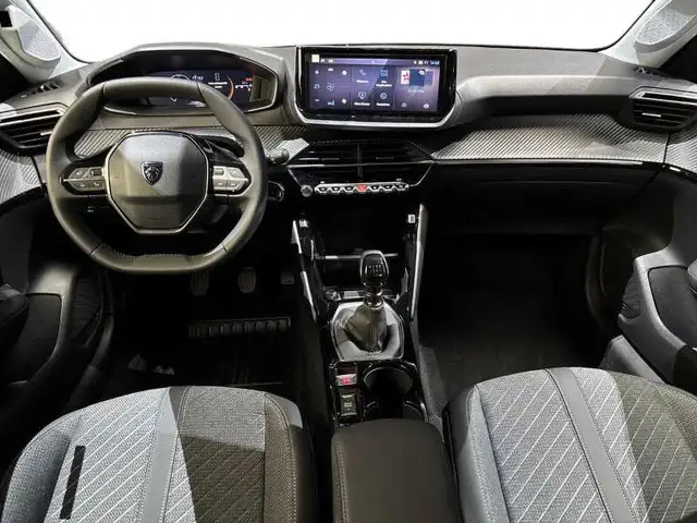 Peugeot 208 view 13