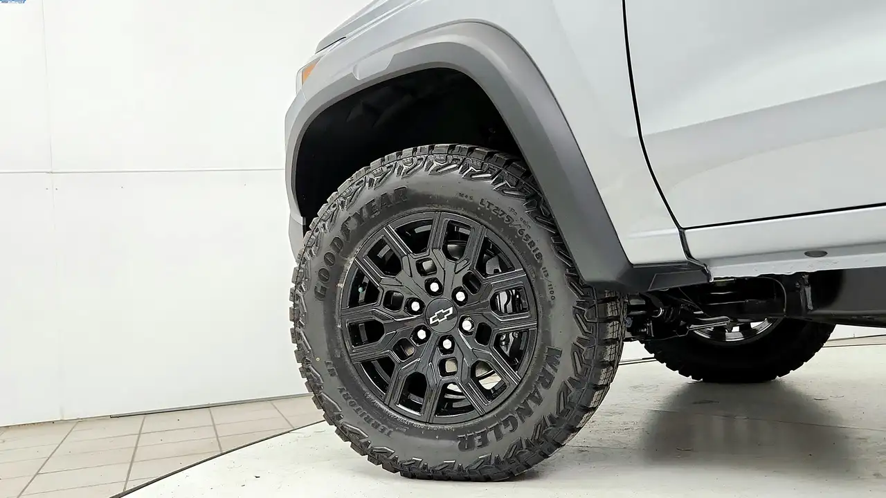 Chevrolet Colorado снимка Chevrolet Colorado