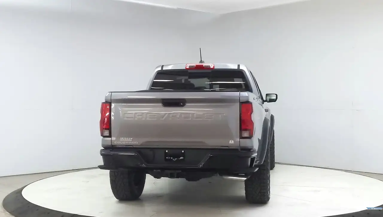 Chevrolet Colorado снимка Chevrolet Colorado