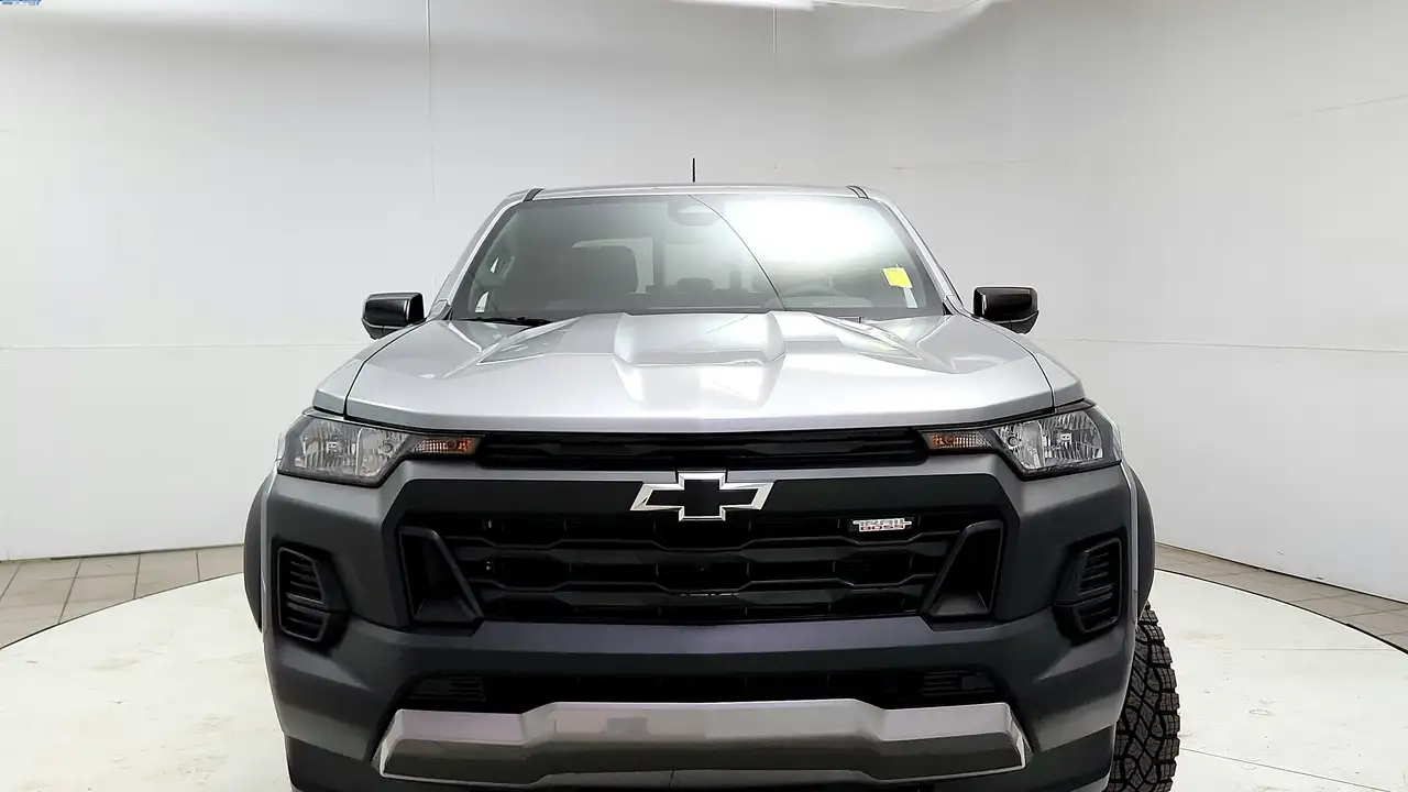 Chevrolet Colorado снимка Chevrolet Colorado