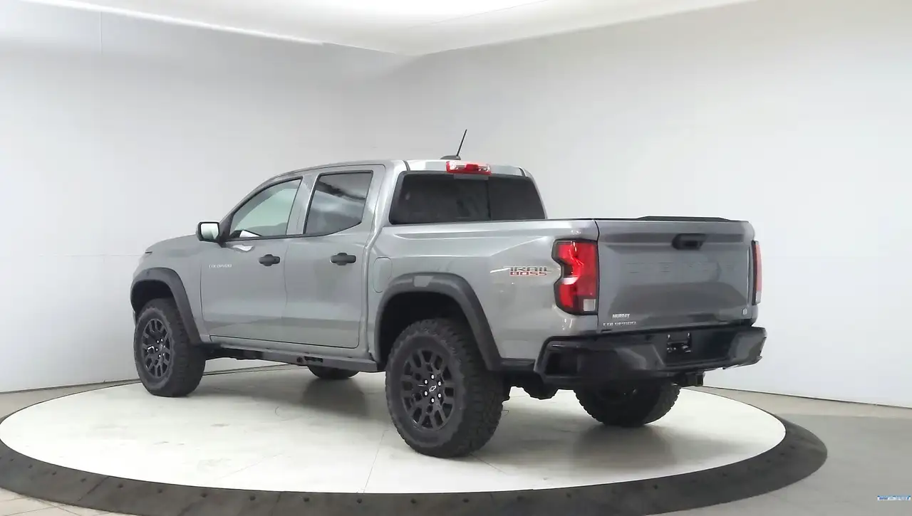 Chevrolet Colorado снимка Chevrolet Colorado