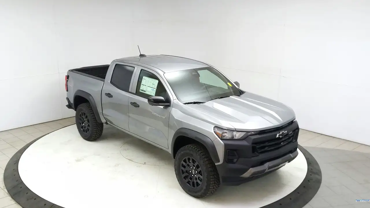 Chevrolet Colorado снимка Chevrolet Colorado