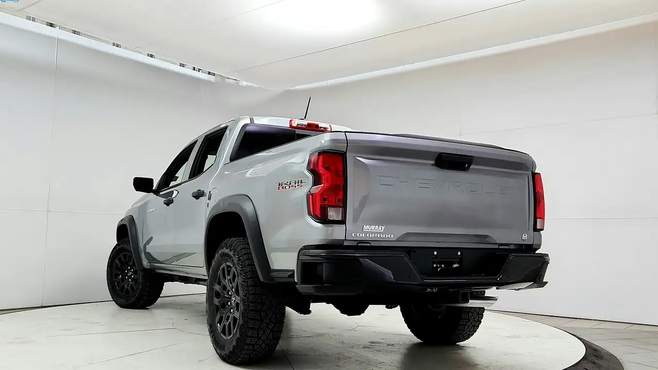 Chevrolet Colorado снимка Chevrolet Colorado