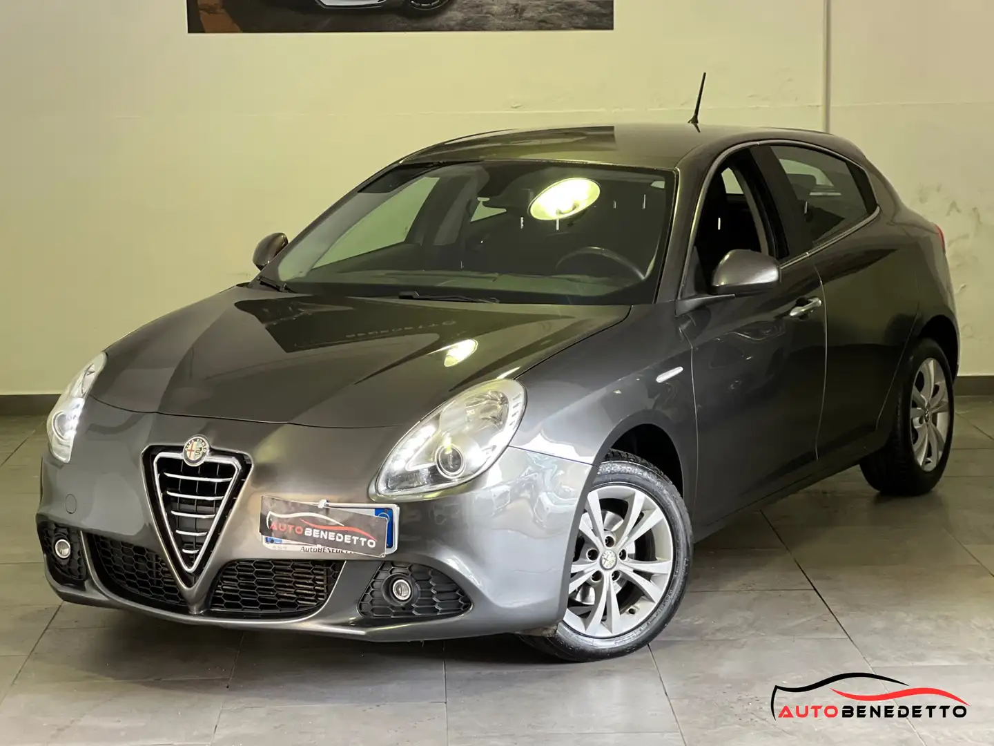 Alfa Romeo Giulietta Giulietta 1.6 jtdm(2) Distinctive - 1