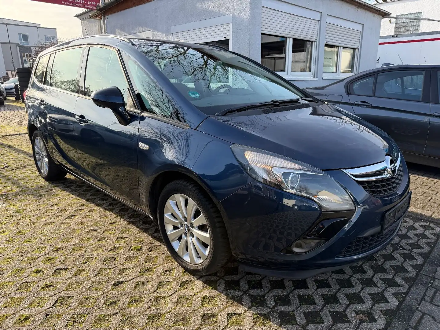 Opel Zafira Tourer Zafira C Tourer 1.4 Turbo 7-Sitzer Opel Gepflegt Blau - 1