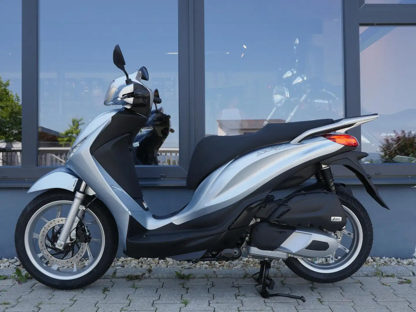 Piaggio Medley 125 - 2025 - mehrere Farben - Lager - 2