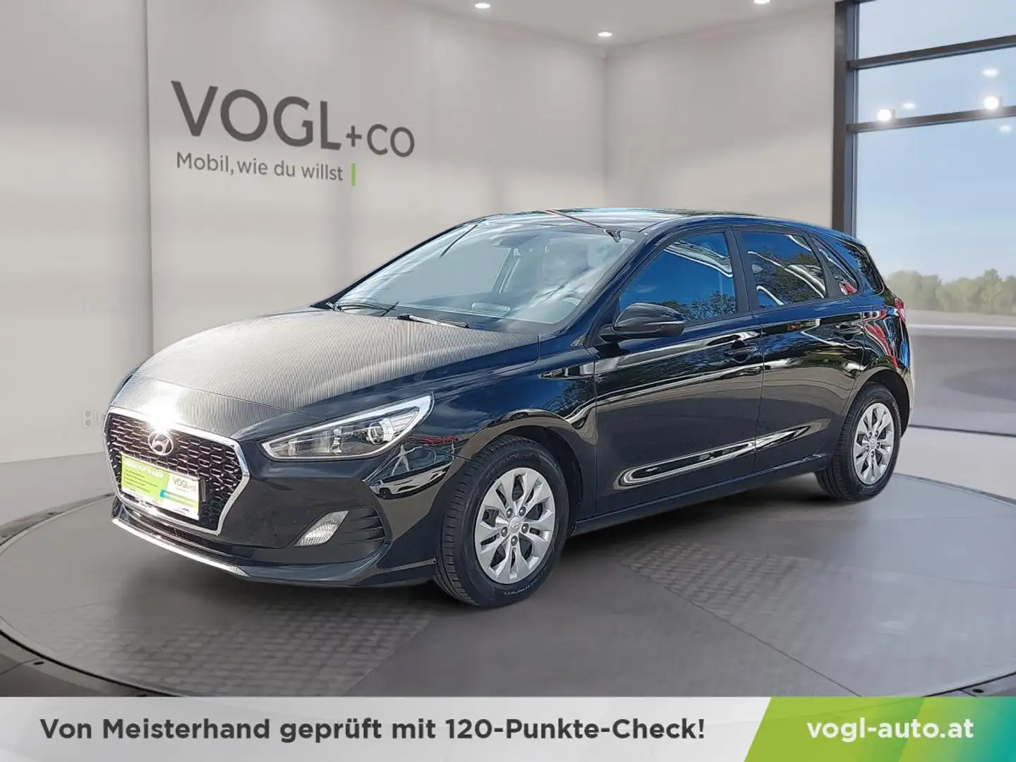 Hyundai i30 1,4 MPI Entry Schwarz - 1