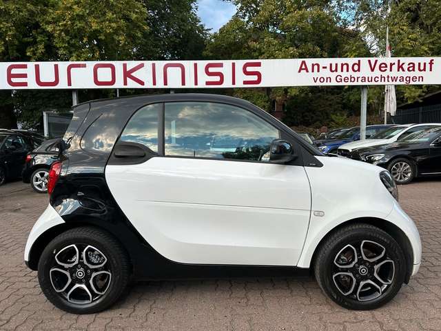 Imagine smart forTwo fortwo 66kW DCT PRIME*PANO*LEDER*NAVI*SHZ*