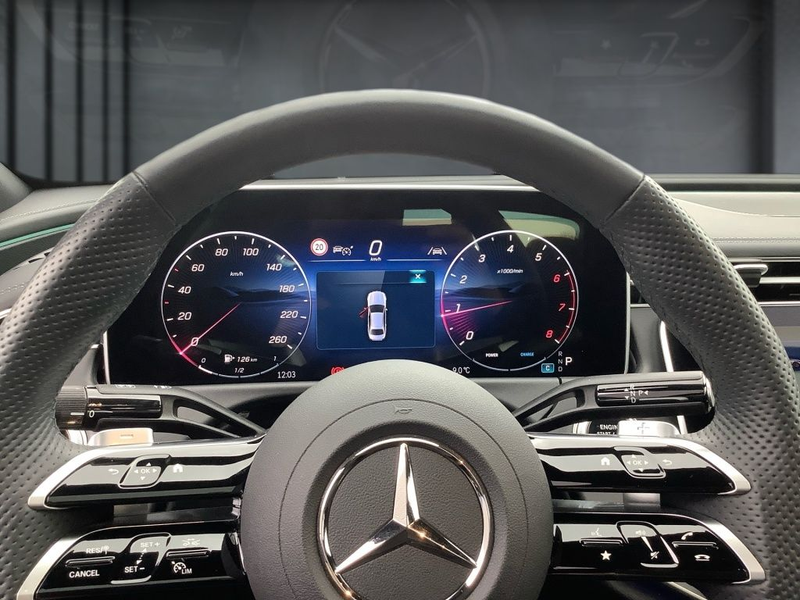 Mercedes-Benz E 200 AMG+DIGITAL+PANO+StHz+DISTR+HuD+BURMESTER — photo 7