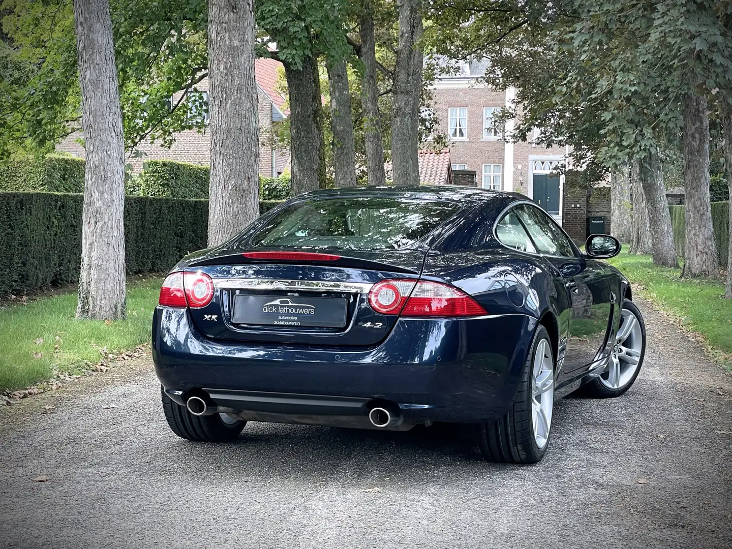 Jaguar XK 4.2 V8 Coupé / YOUNGTIMER / FULL SERVICE FILE / XK Blauw - 2