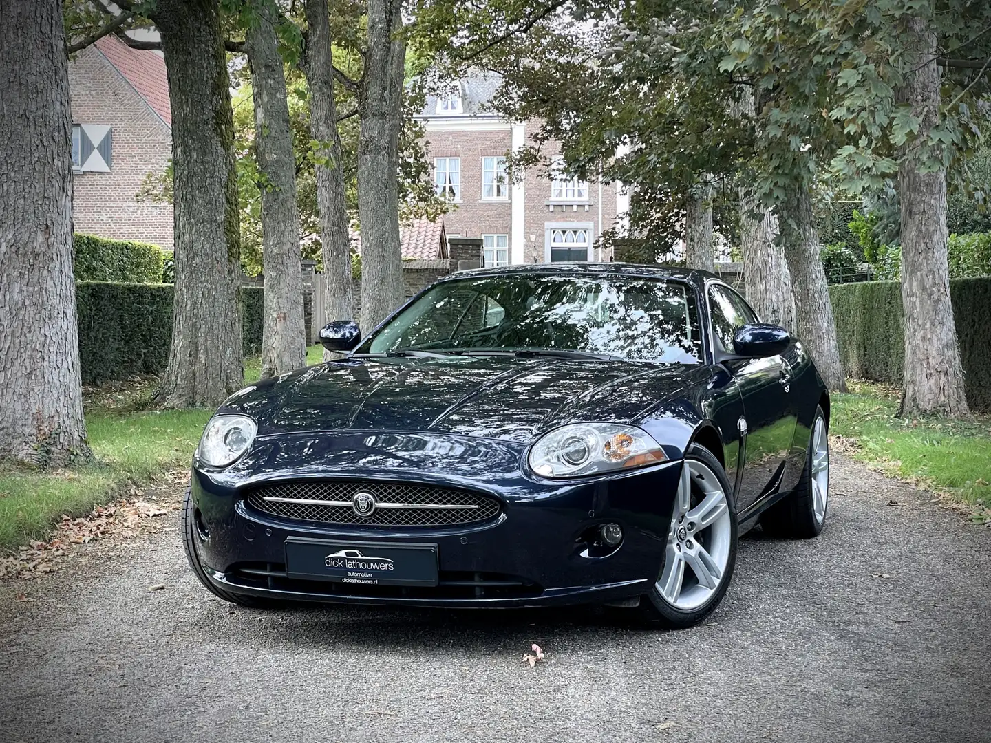 Jaguar XK 4.2 V8 Coupé / YOUNGTIMER / FULL SERVICE FILE / XK Blauw - 1