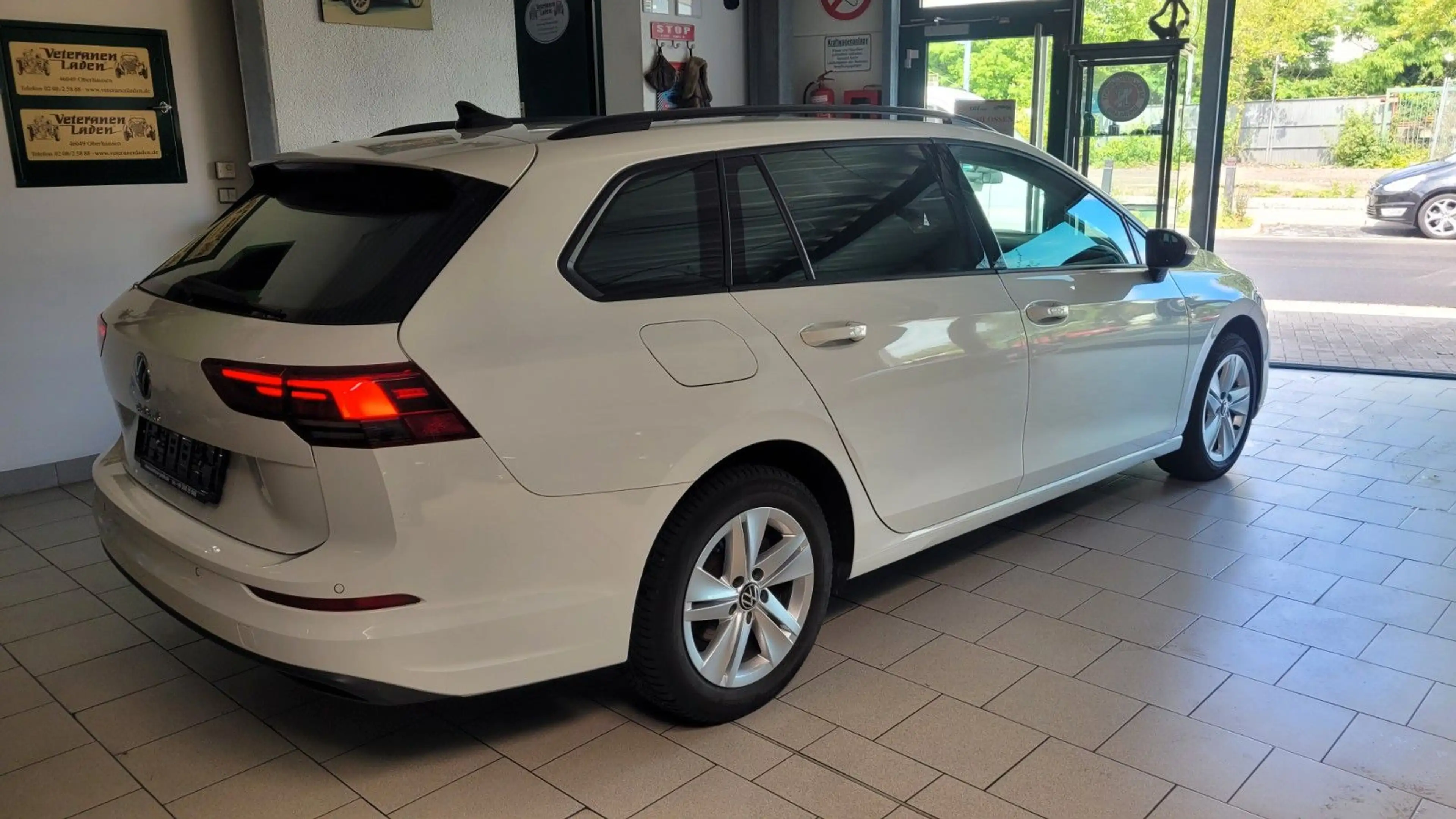 Volkswagen Golf 2.0 TDI SCR 85kW DSG Navi Alu Kamera — photo 6