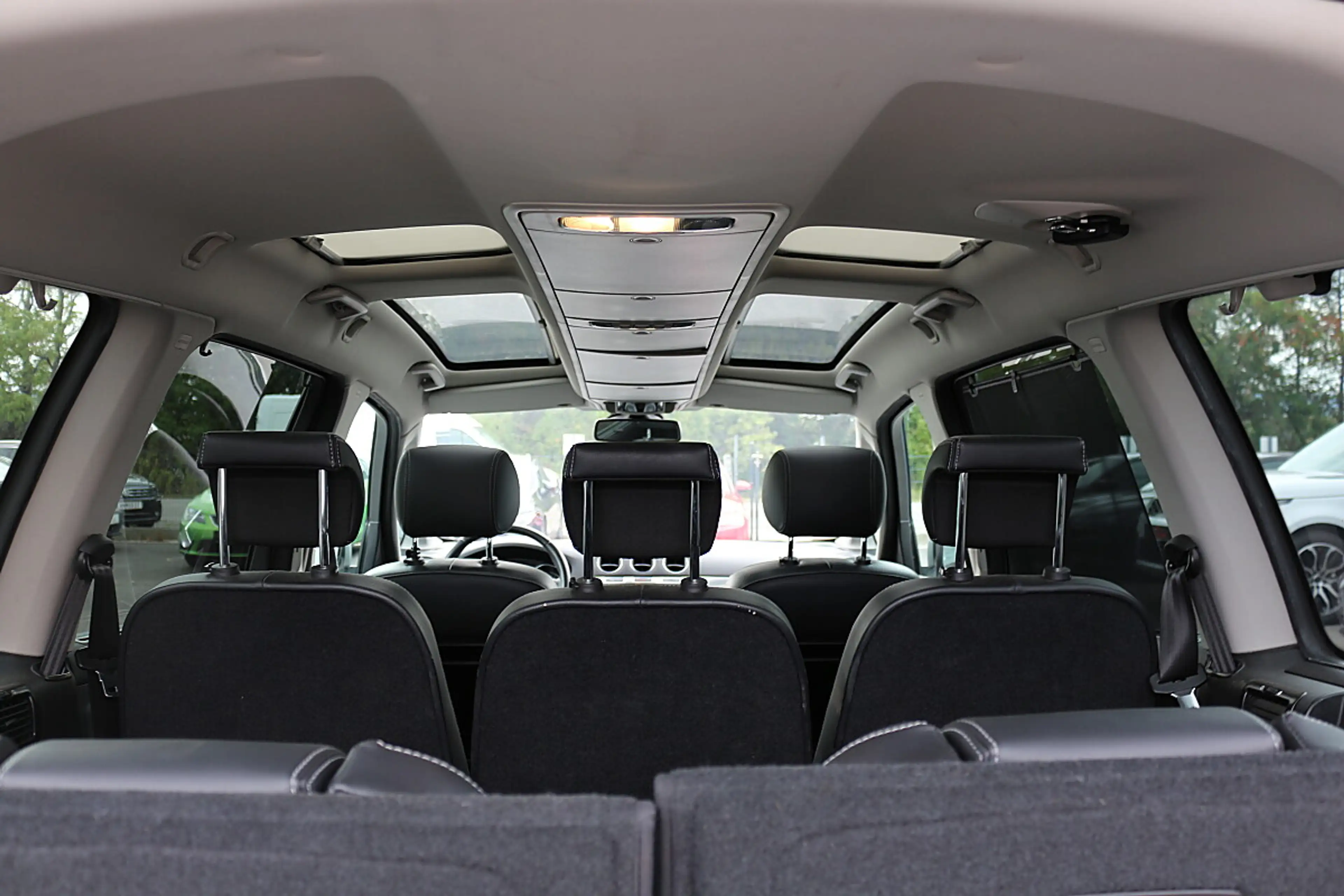 Ford Galaxy Titanium 2,2 TDCi DPF Vollausstattung — photo 10