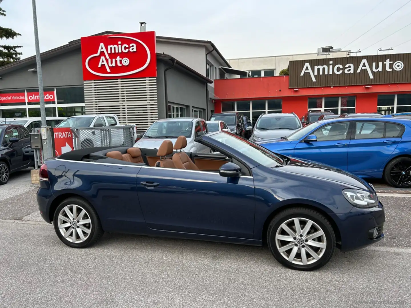 Volkswagen Golf Cabriolet Cabriolet 1.6 TDI Bleu - 1