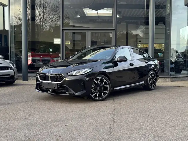BMW 220 iA Gran Coupe M Sport / CAM / CARPLAY / BLINDSPOT