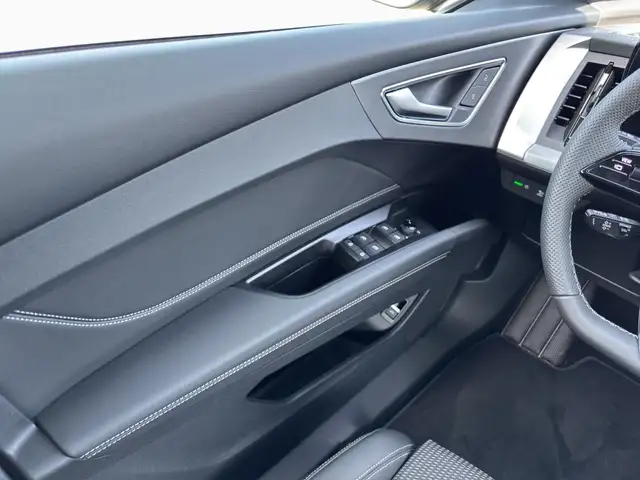 Audi Q4 E-Tron view 14