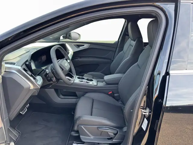 Audi Q4 E-Tron view 9