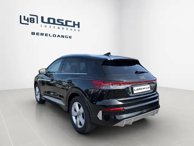 Audi Q4 E-Tron view 6