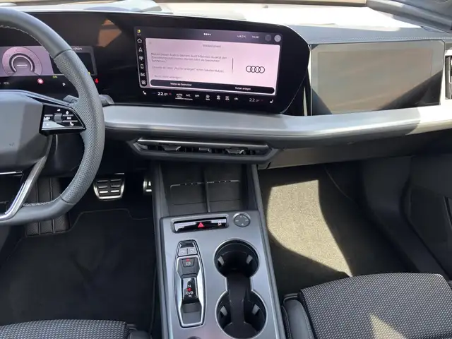 Audi Q4 E-Tron view 13