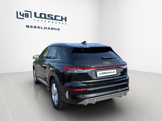 Audi Q4 E-Tron view 7
