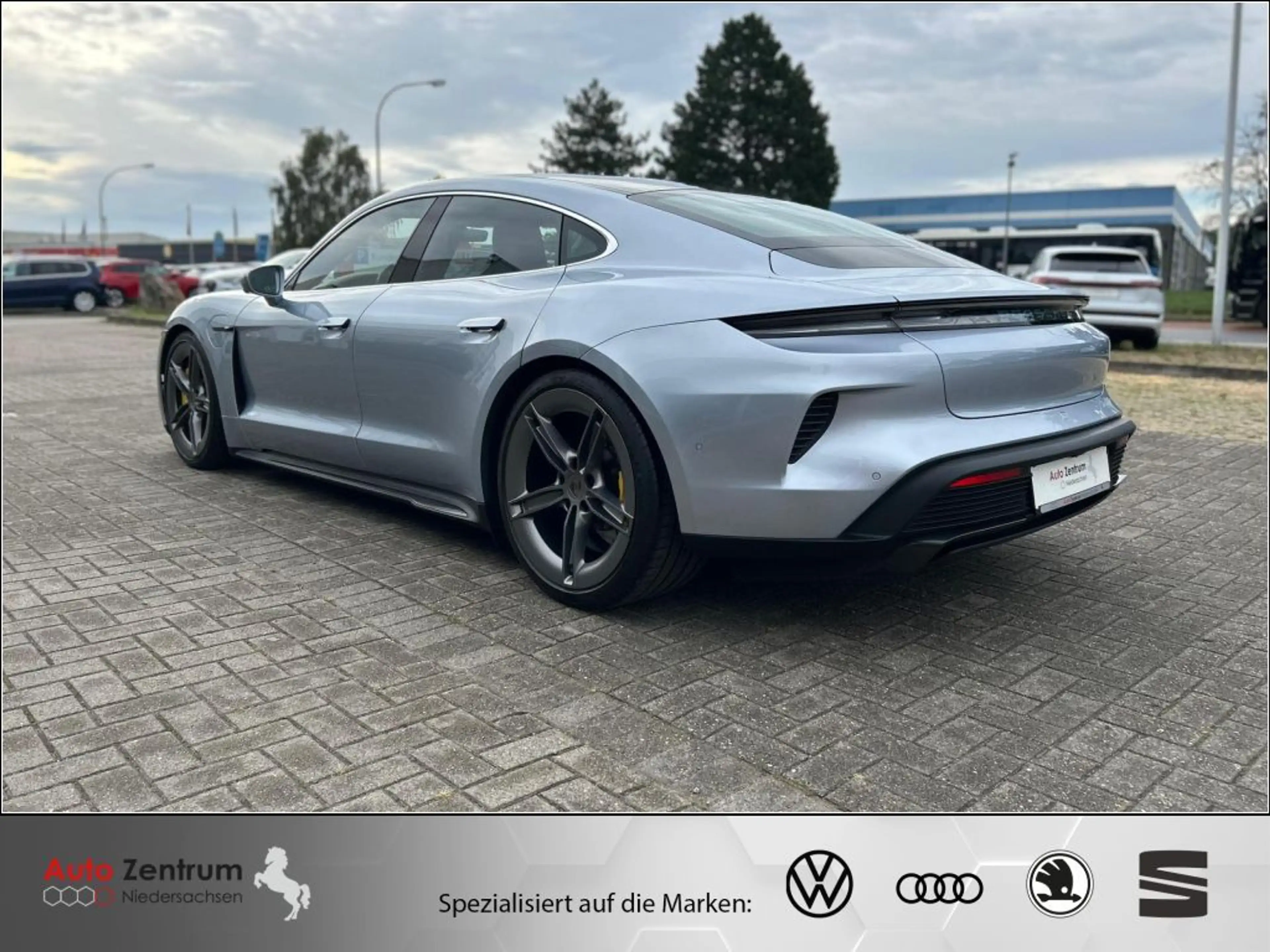 Porsche Taycan Turbo S 951-PS / APPROVED / NP: 240k / abs.VOLLAUS — photo 7