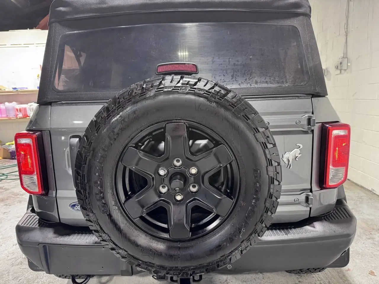 Ford Bronco снимка Ford Bronco