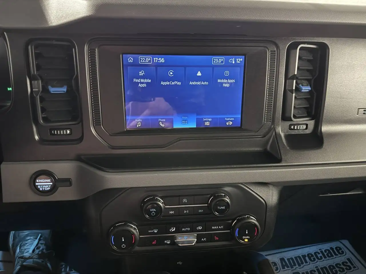 Ford Bronco снимка Ford Bronco