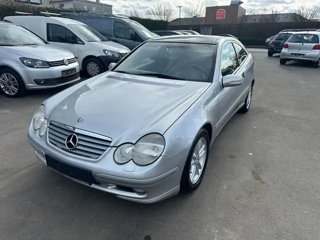 Mercedes-Benz CE 200 C200 Kompressor Sportcoupé