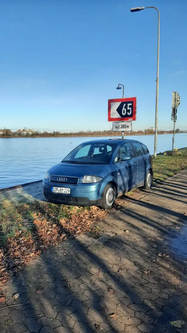 Audi A2 1.2 TDI Blau - 1