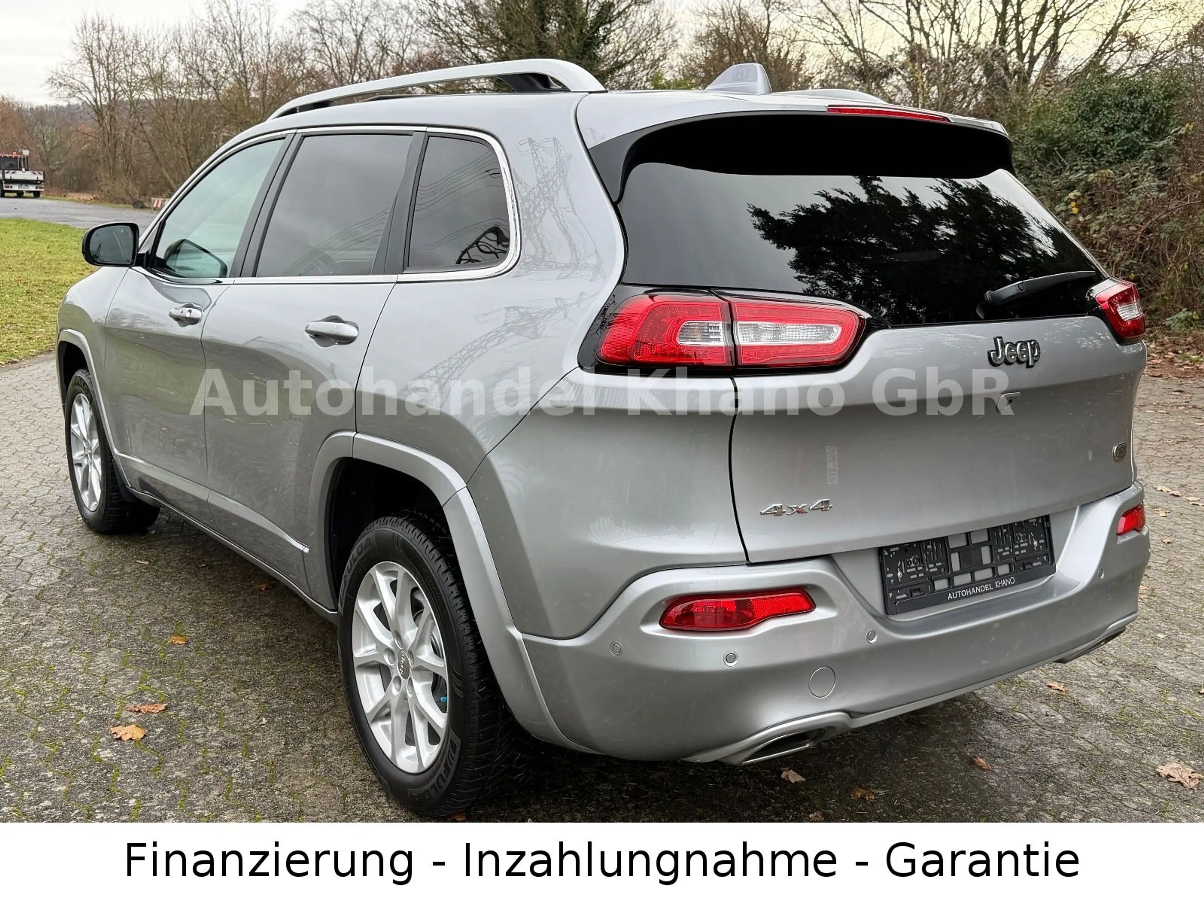 Jeep Cherokee 2.2 MultiJet 147 kW 4x4 Overland Autom. — photo 4