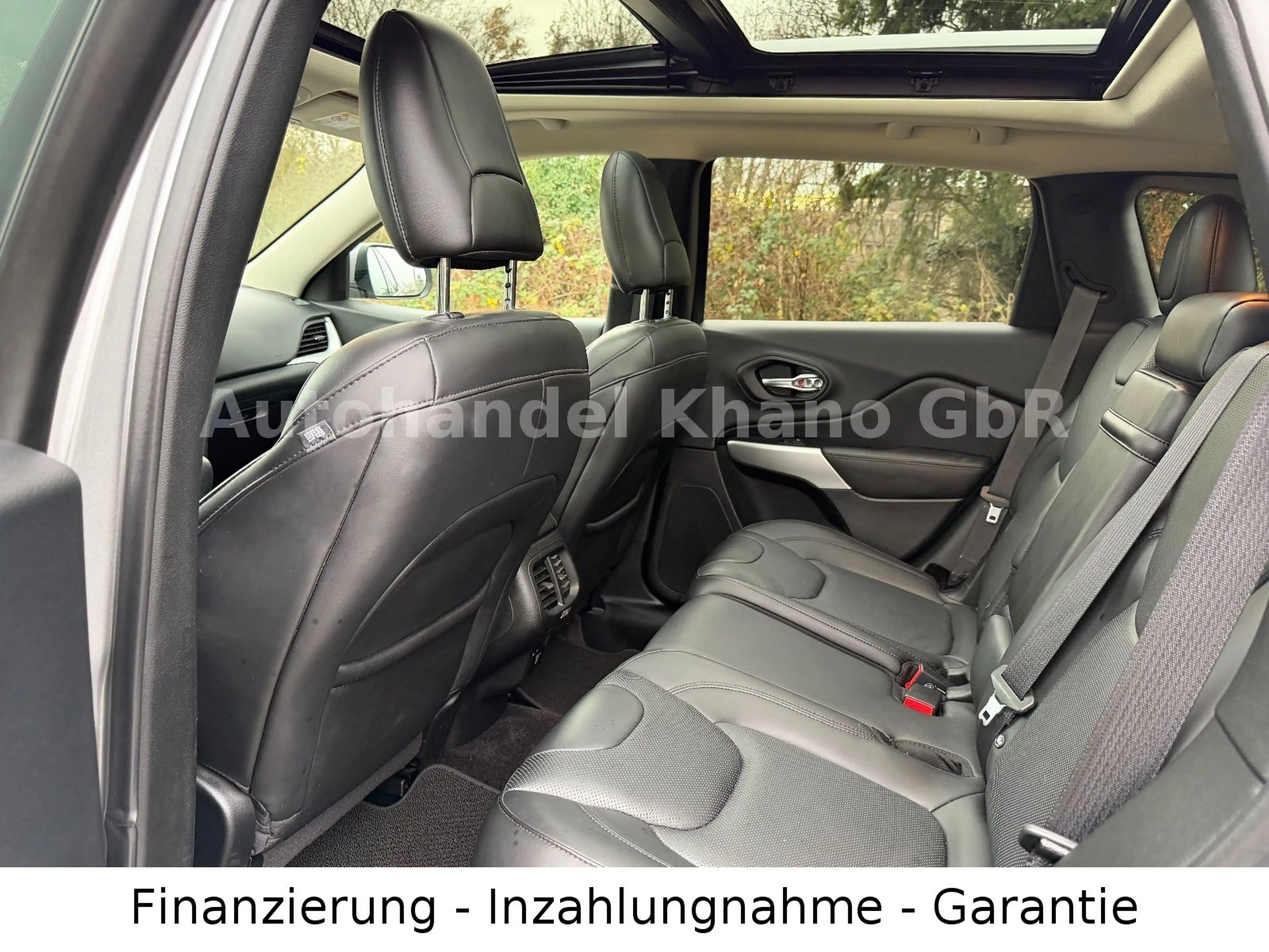 Jeep Cherokee 2.2 MultiJet 147 kW 4x4 Overland Autom. — photo 7