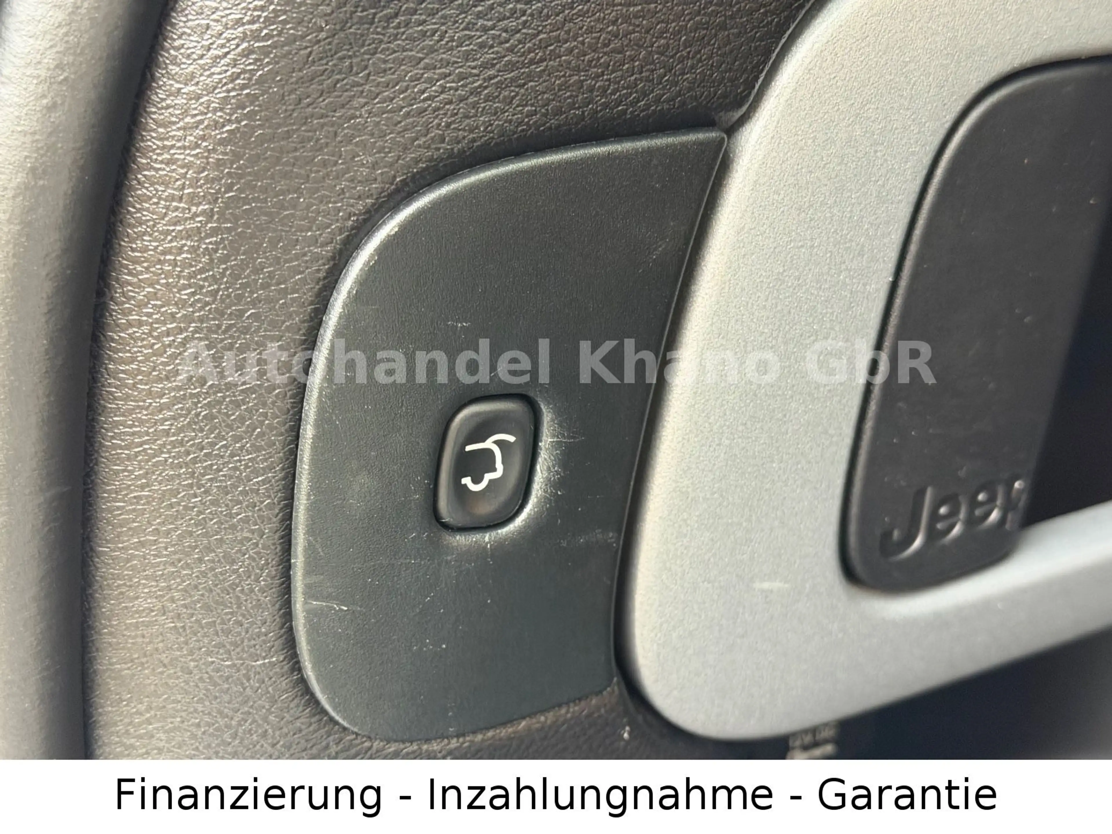 Jeep Cherokee 2.2 MultiJet 147 kW 4x4 Overland Autom. — photo 10