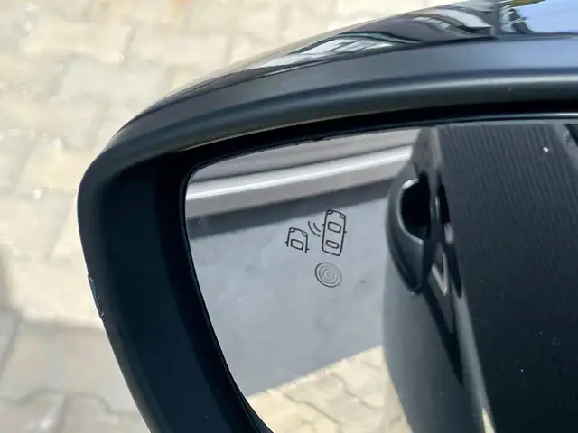 Opel Corsa view 11
