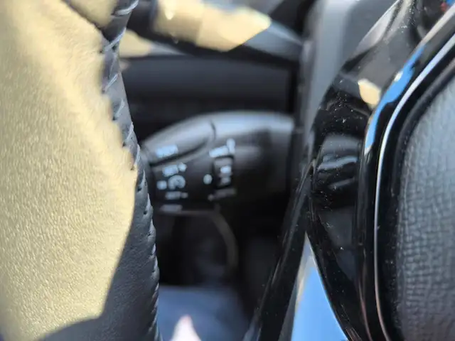 Peugeot 208 view 21