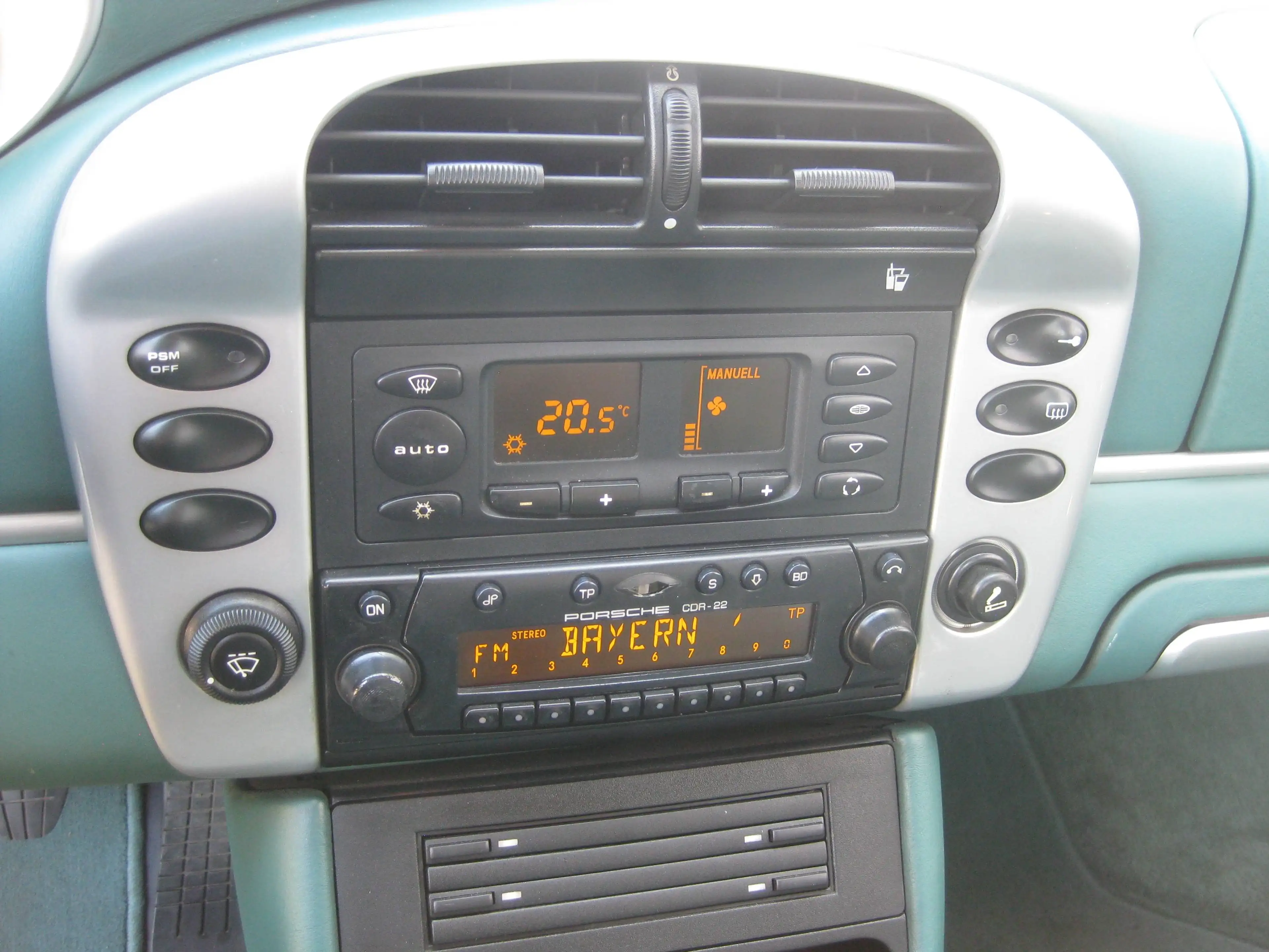 Porsche 996 911 Carrera 4S sehr gepflegt — photo 10