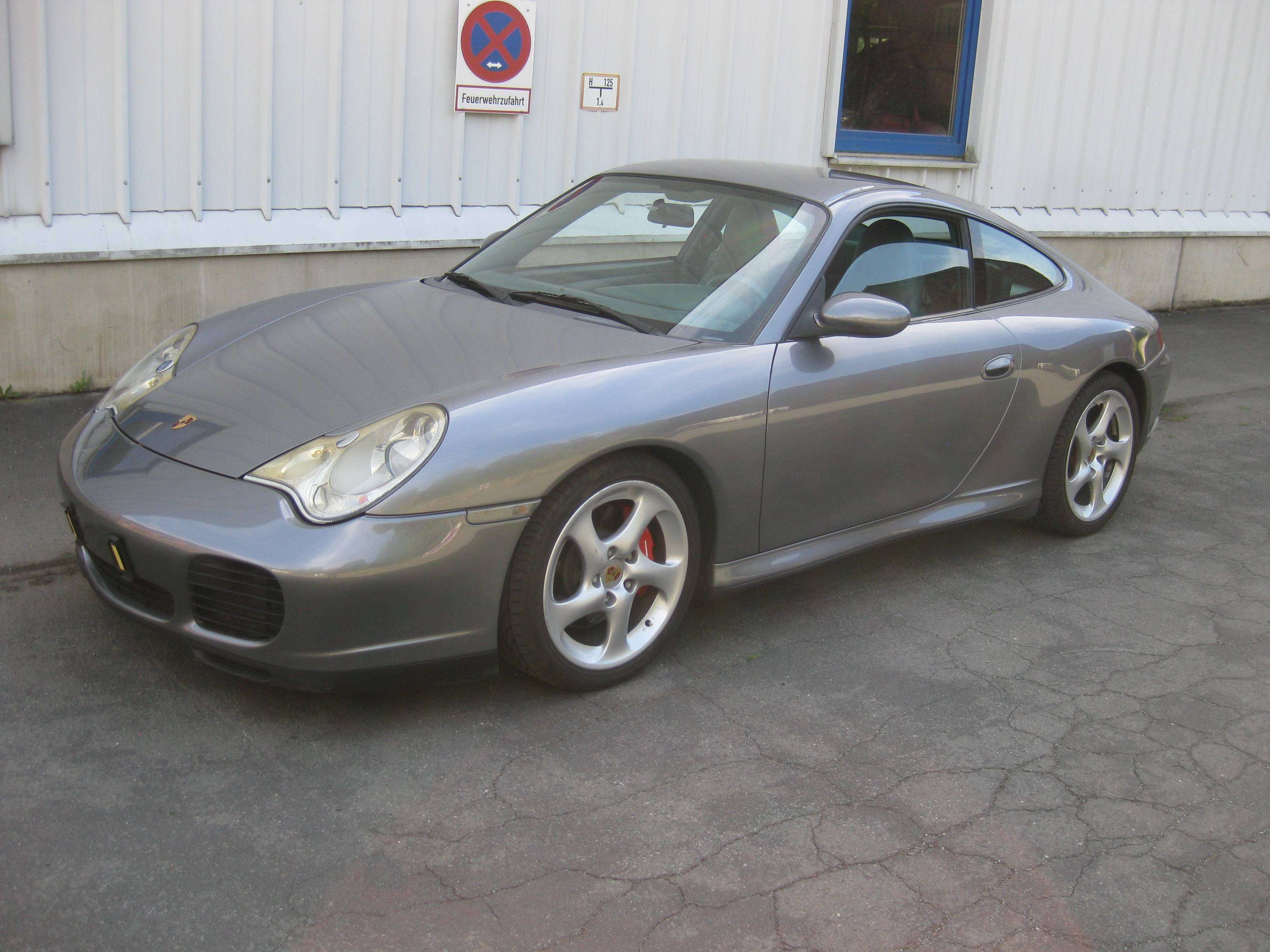 Porsche 996