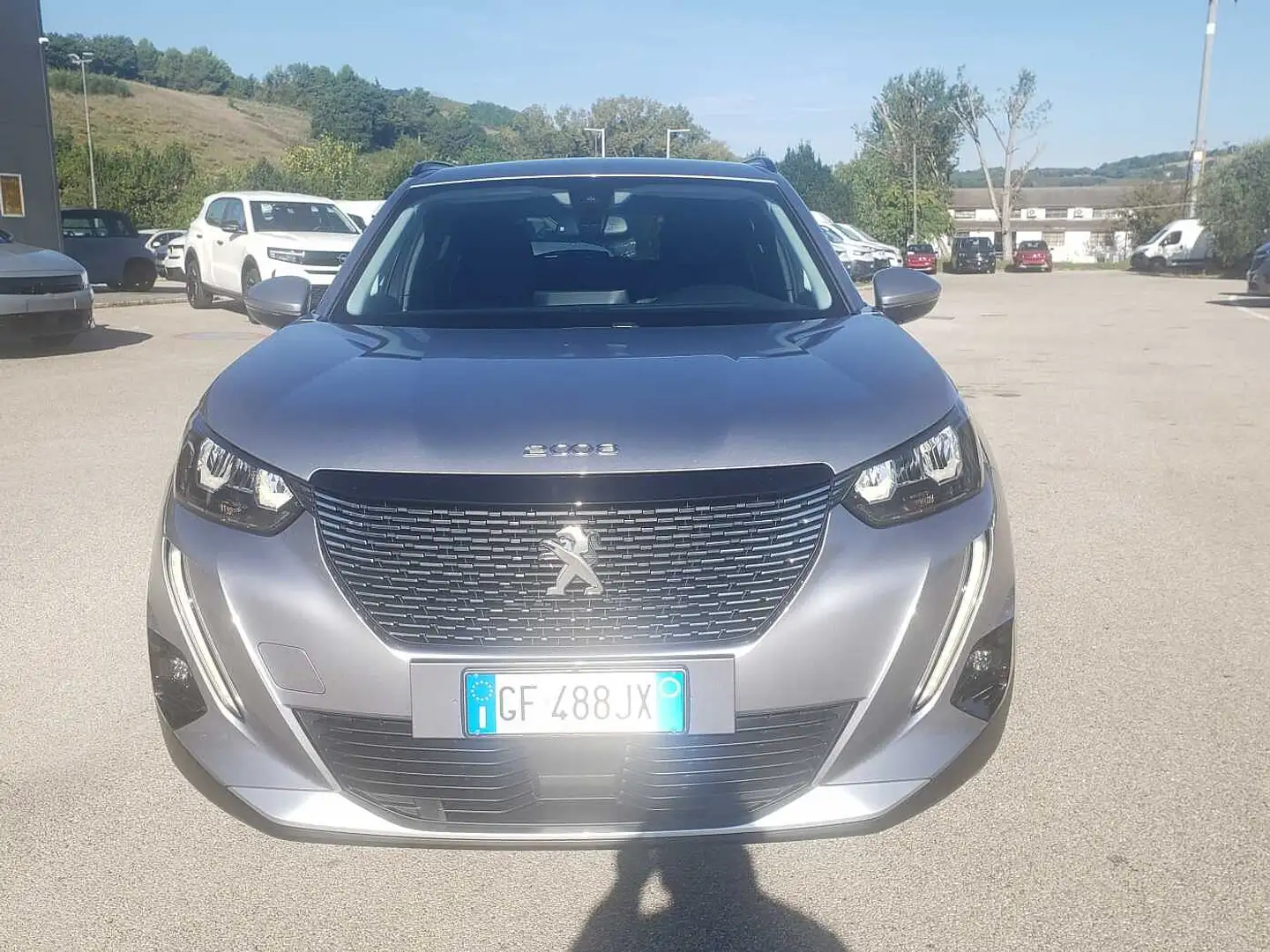 Peugeot 2008 2ª serie BlueHDi 110 S&S Allure Pack Argento - 2