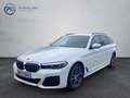 BMW 530 BMW 5 Touring 530 e xDrive M Sport Weiß - thumbnail 1