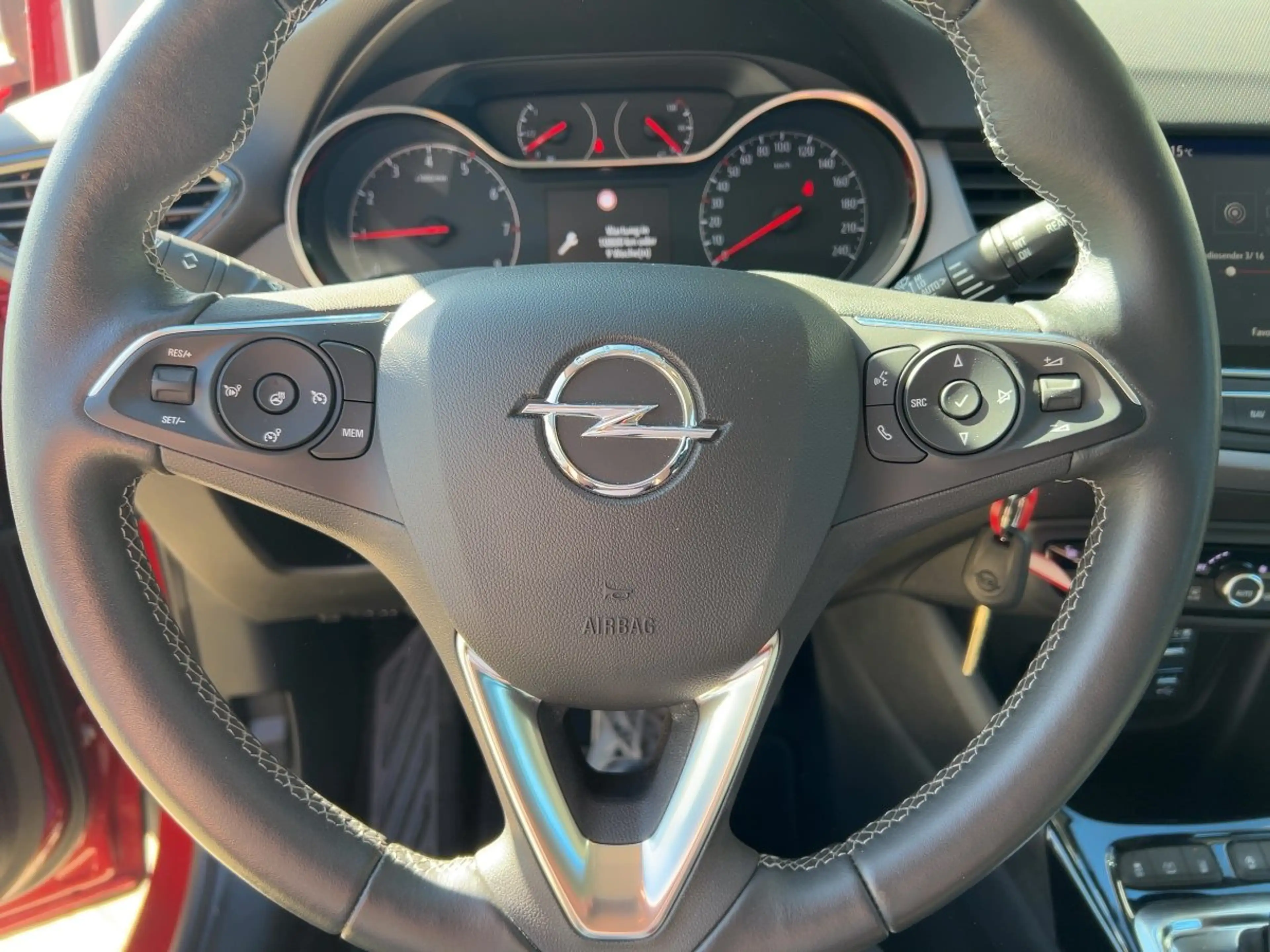 Opel Crossland Enjoy. 1.2 Direct I njection Turbo. 96 k — photo 12