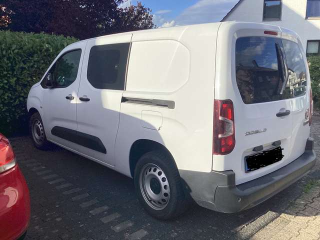 Imagine Fiat Doblo MultiCab