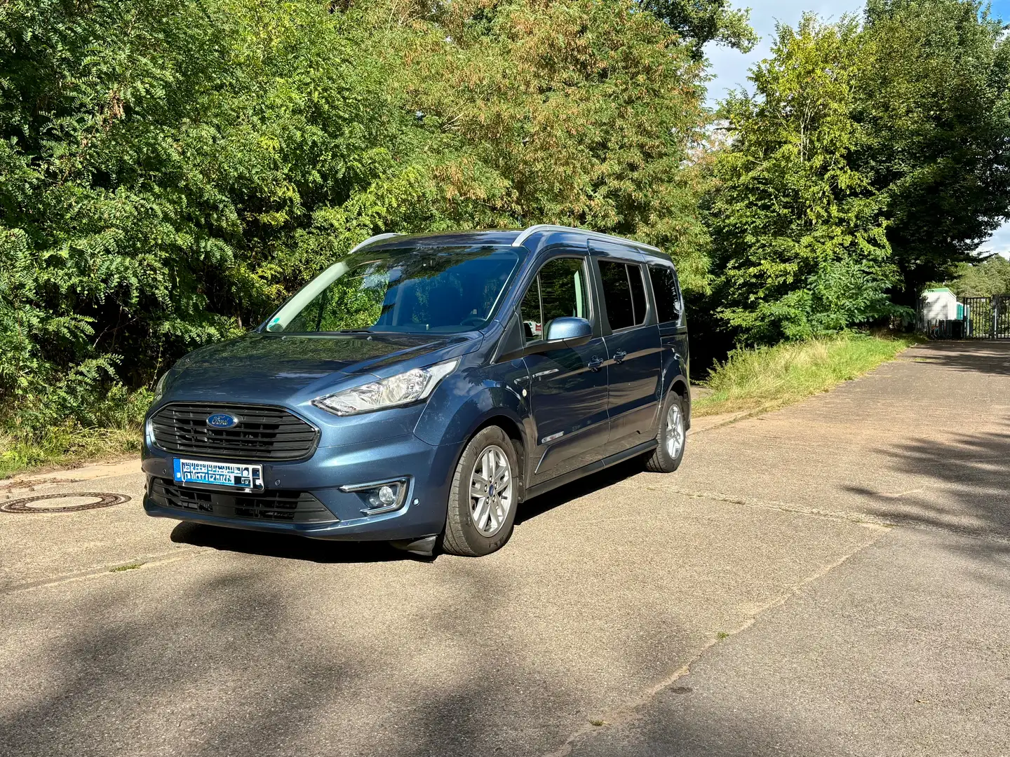 Ford Tourneo Connect Tourneo Connect Diesel 1.5 EcoBlue Titanium - 1