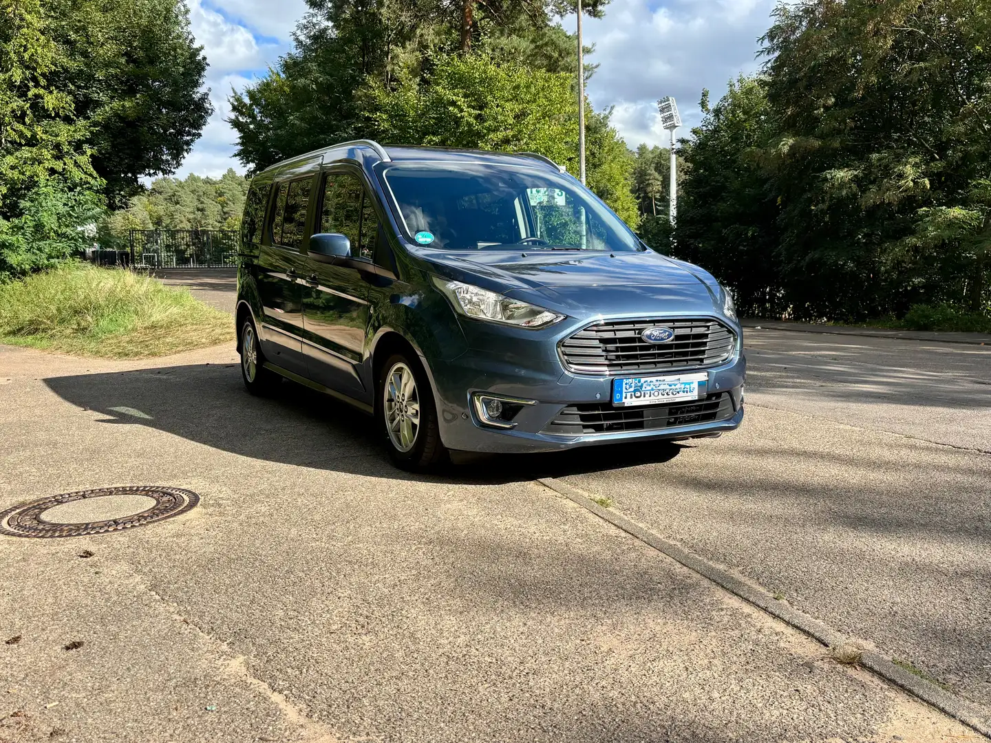 Ford Tourneo Connect Tourneo Connect Diesel 1.5 EcoBlue Titanium - 2