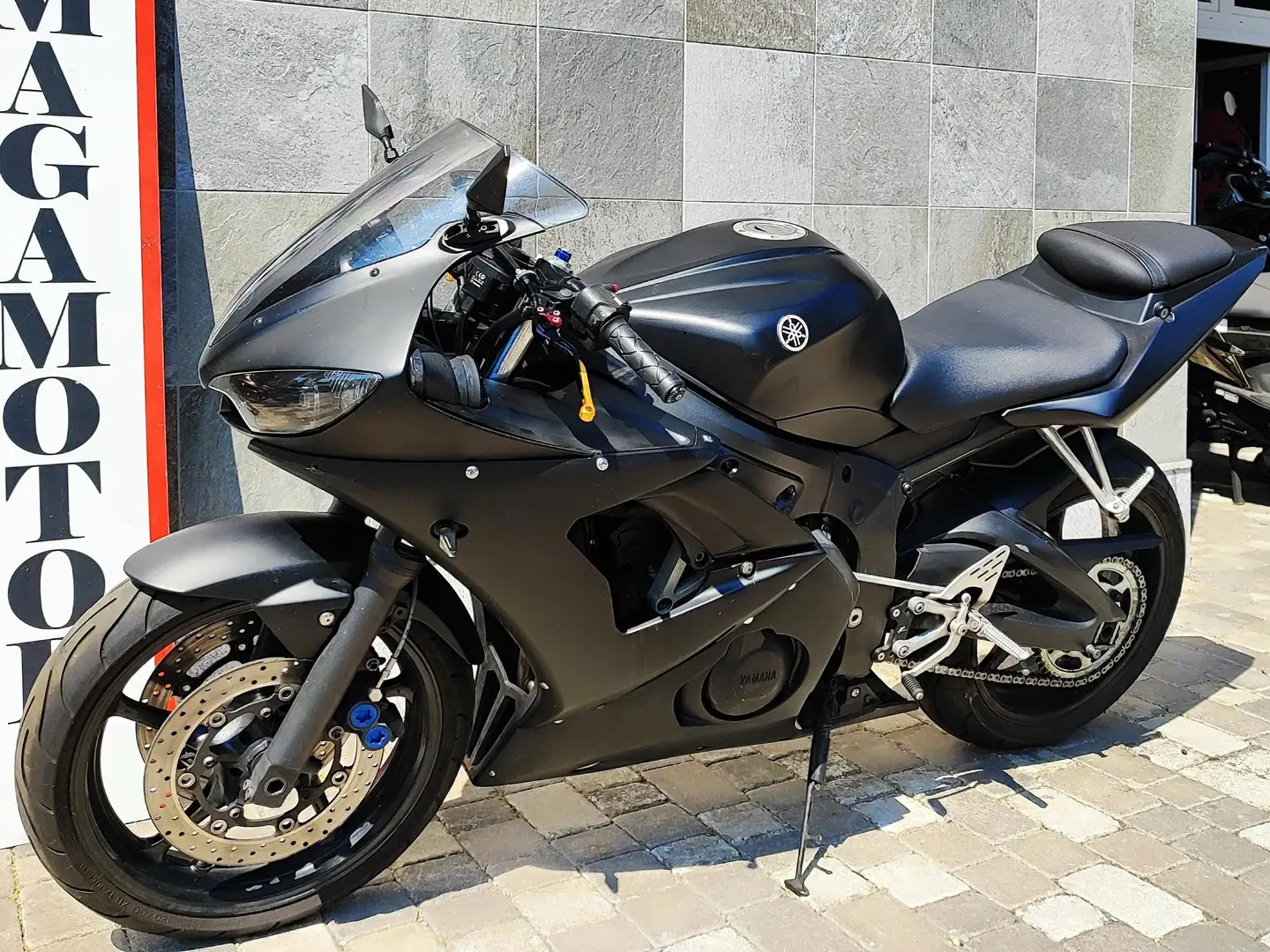 Yamaha YZF-R6 Argento - 2