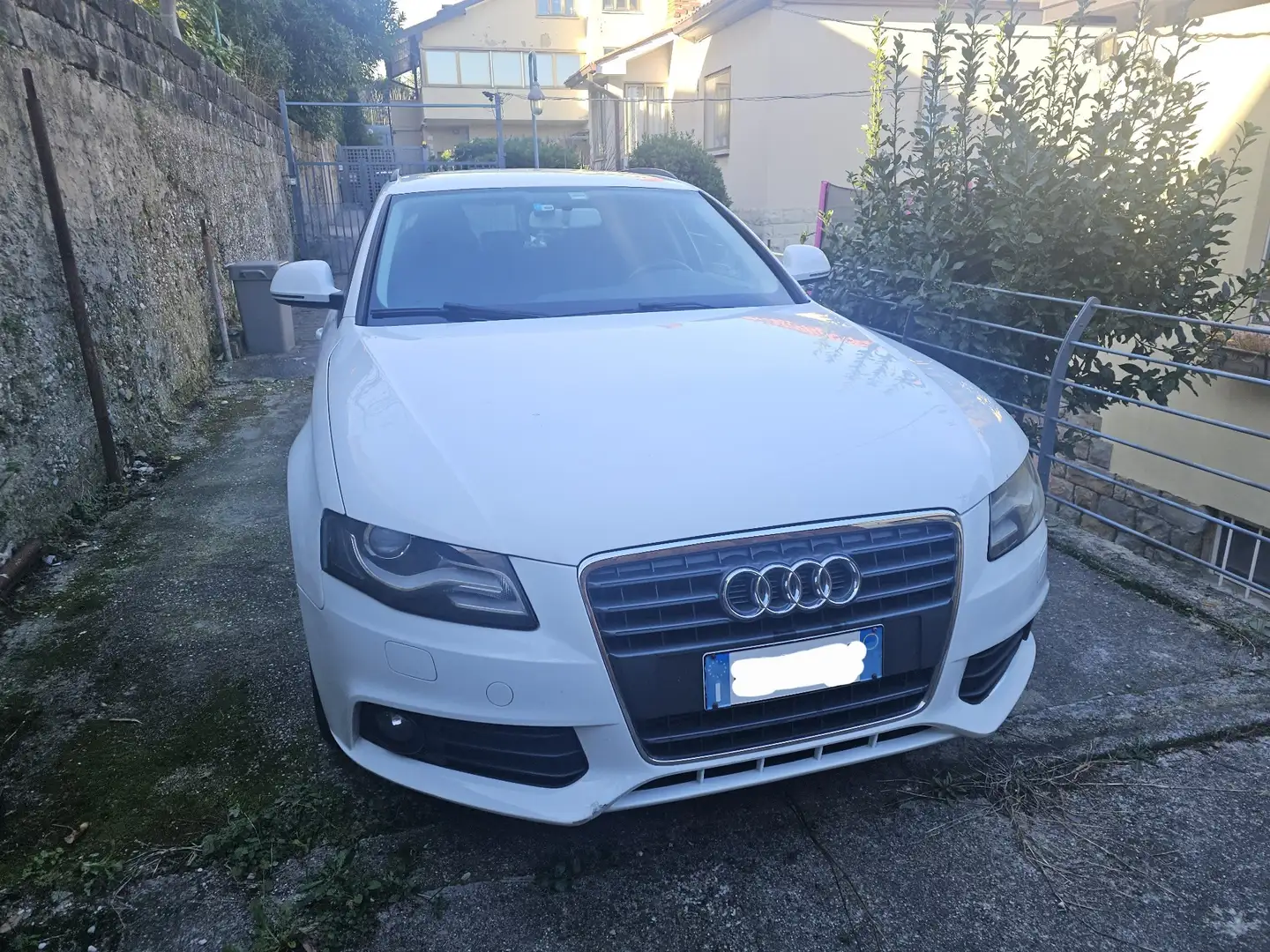 Audi A4 Avant 2.0 tdi multitronic Fap - 2