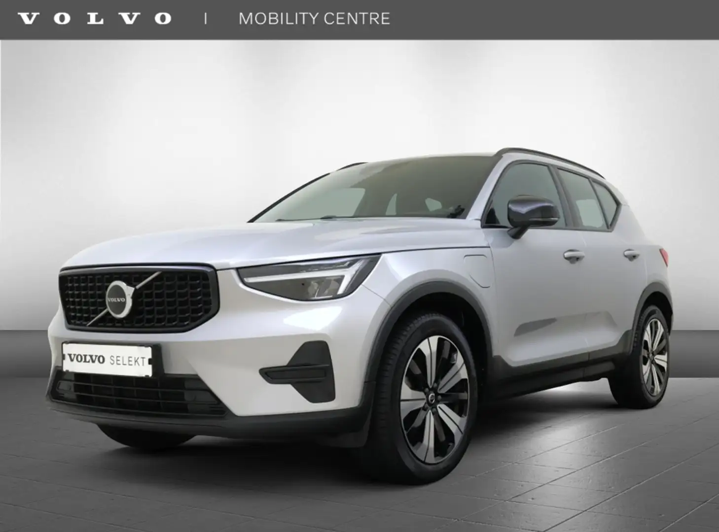 Volvo XC40 1.5 T4 Plus Dark | NL Auto | Trekhaak | All-Season Grijs - 1