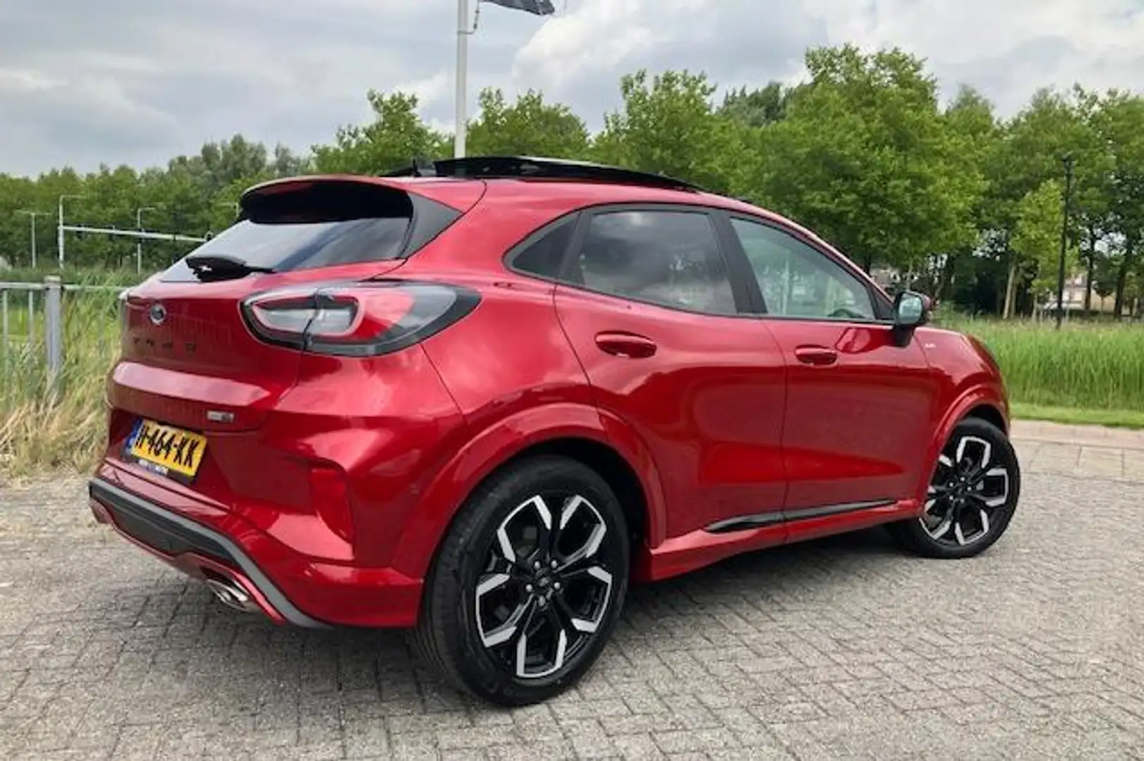 Ford Puma 1.0 EcoBoost 125PK Hybrid ST-Line X First Edition Rood - 2