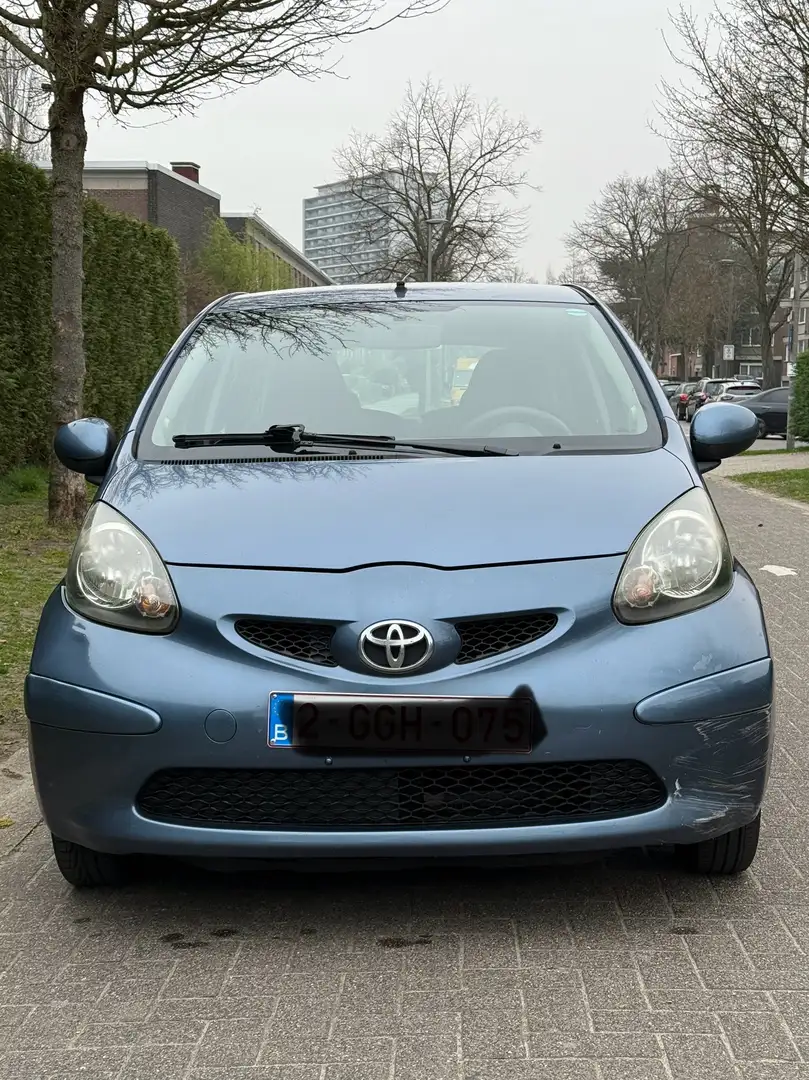 Toyota Aygo - 2